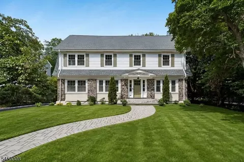 459 Walton Rd, Maplewood, NJ 07040