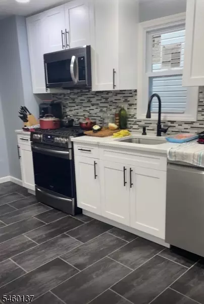 228 Elm St, Newark, NJ 07105