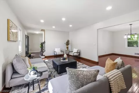 Living - 45 Holyoke Rd, Wayne, NJ 07470 photo 2 of 5