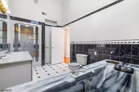 Bath - 45 Holyoke Rd, Wayne, NJ 07470 photo 1 of 5