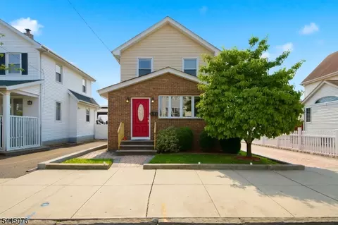 142 Morgan Pl, North Arlington, NJ 07031