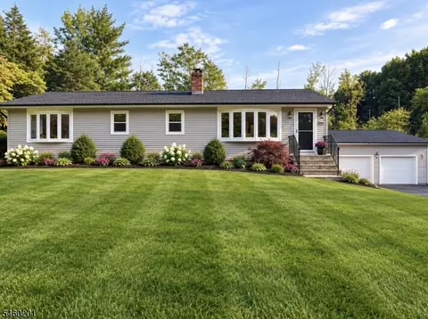 199 Church Rd, Milford, NJ 08848