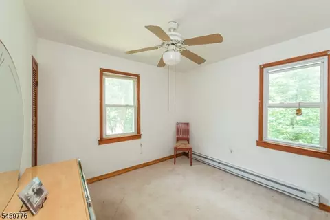Bedroom - 19 Skyland Ave, Haskell, NJ 07420 photo 4 of 4