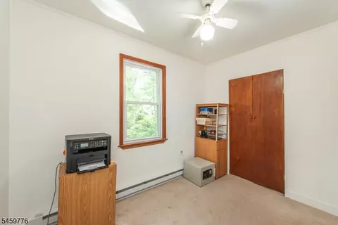 Bedroom - 19 Skyland Ave, Haskell, NJ 07420 photo 3 of 4