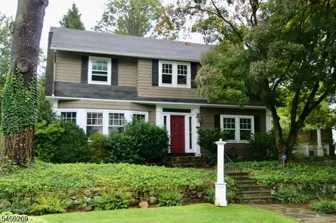 72 Gould Pl, Caldwell, NJ 07006