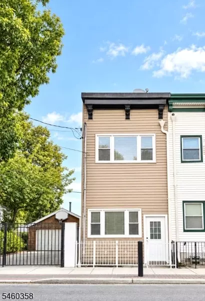 90 A Hackensack Plk R, Weehawken Twp, NJ 07086