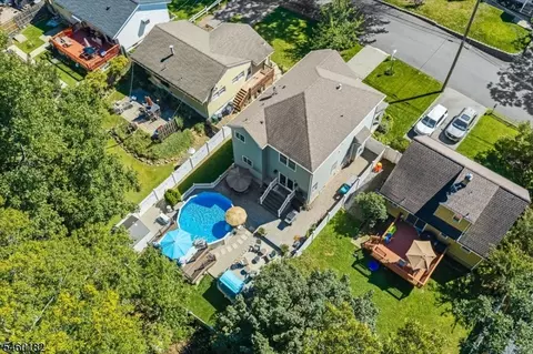 View/Area - 11 Ridge Pl, Wayne, NJ 07470 photo 1 of 3