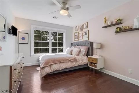 Bedroom - 11 Ridge Pl, Wayne, NJ 07470 photo 2 of 3