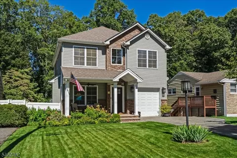 Exterior - 11 Ridge Pl, Wayne, NJ 07470 photo 7 of 7