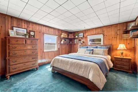 Bedroom - 15 Candy Ct, Edison, NJ 08817 photo 4 of 4