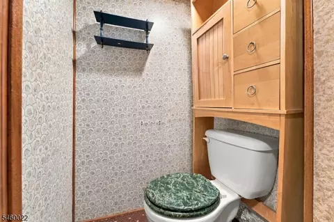 Bath - 15 Candy Ct, Edison, NJ 08817 photo 2 of 2