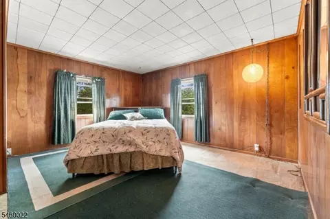 Bedroom - 15 Candy Ct, Edison, NJ 08817 photo 2 of 4