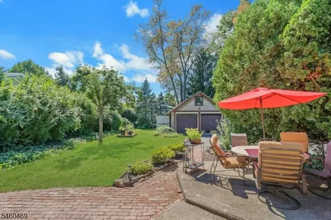 Exterior - 85 Spring Valley Ave, Hackensack, NJ 07601 photo 6 of 10