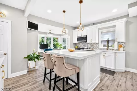 39 Overlook Ave, West Orange, NJ 07052