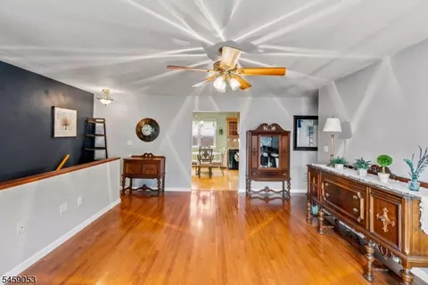 Entry Way - 1135 Valley Rd # B, Wayne, NJ 07470 photo 1 of 1