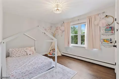 Bedroom - 15 Almroth Dr, Wayne, NJ 07470 photo 5 of 6
