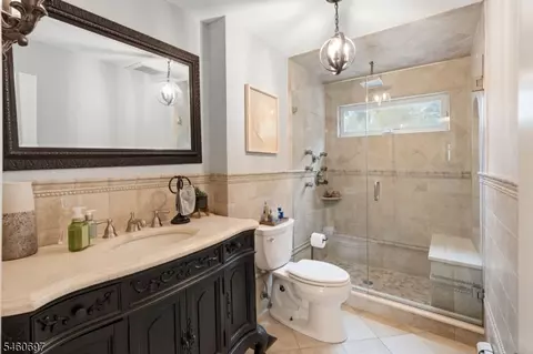 Bath - 15 Almroth Dr, Wayne, NJ 07470 photo 1 of 4