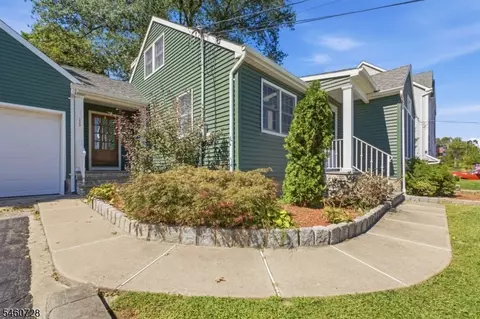 Exterior - 1569 Alps Rd, Wayne, NJ 07470 photo 5 of 8