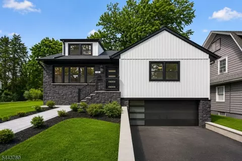 15 Elberta Rd, Maplewood, NJ 07040