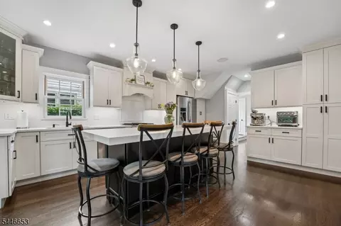 158 Lincoln Ave, Elizabeth, NJ 07208