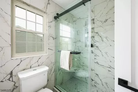 Bath - 141 Lund Ave, Edison, NJ 08820 photo 3 of 6