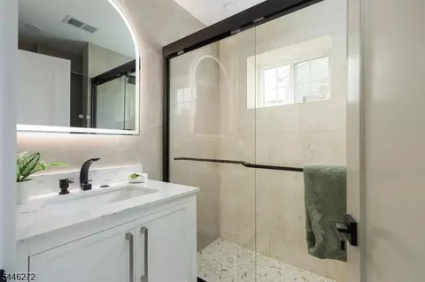 Bath - 141 Lund Ave, Edison, NJ 08820 photo 1 of 6