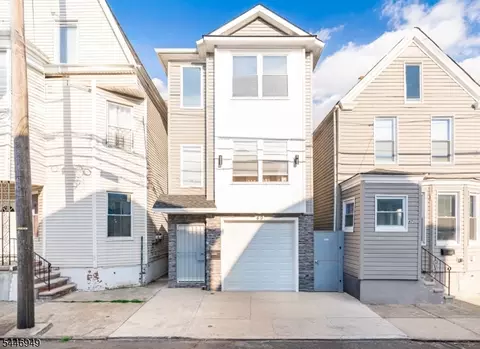 49 N 5th St, Newark, NJ 07107
