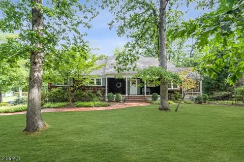 961 Sunset Rdg, Bridgewater, NJ 08807