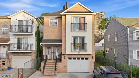 28 Hanford St, Newark, NJ 07114