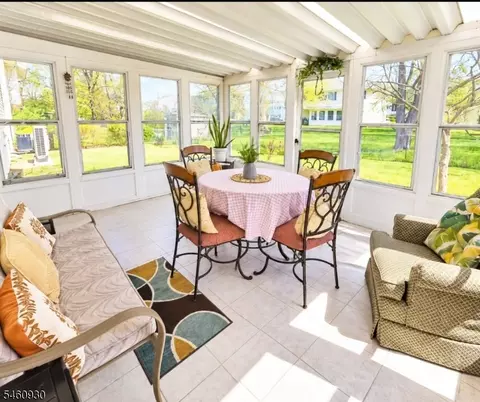 258 N Gaston Ave, Somerville, NJ 08876
