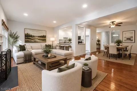 627 Old Dover Rd, Morris Plains, NJ 07950