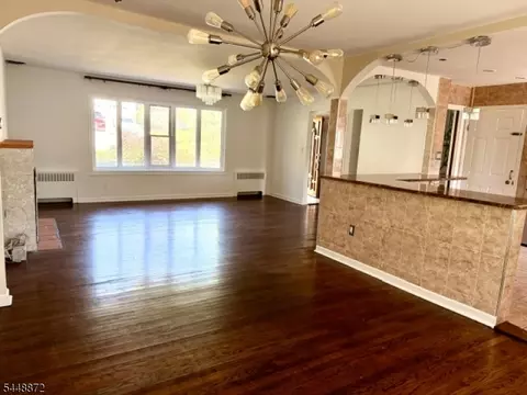 713 Roessner Dr, Union, NJ 07083