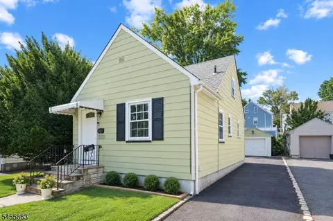 106 Summit Ave, Bloomfield, NJ 07003