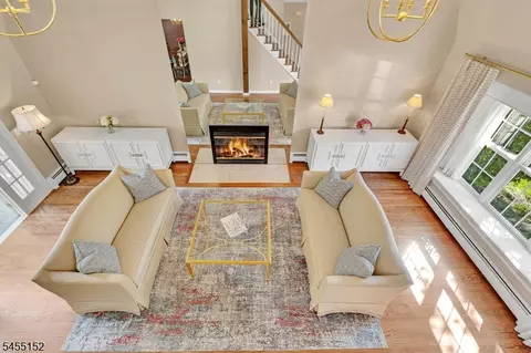 41 Dexter Dr N, Basking Ridge, NJ 07920