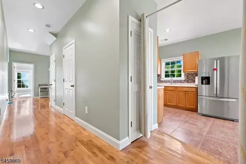Entry Way - 708 E Front St #2, Plainfield, NJ 07062 photo 2 of 5