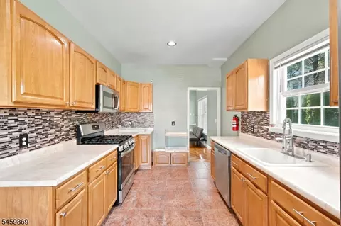 Kitchen - 708 E Front St #2, Plainfield, NJ 07062 photo 2 of 4