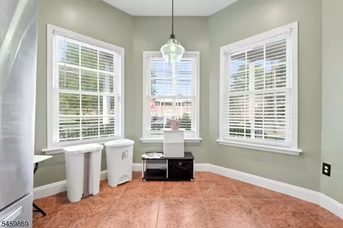 Entry Way - 708 E Front St #2, Plainfield, NJ 07062 photo 4 of 5