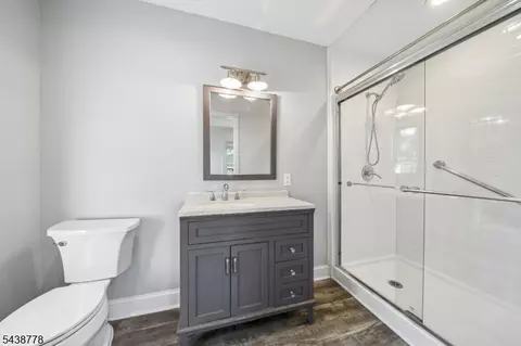 Bath - 1001 Central Ave, Plainfield, NJ 07060 photo 3 of 5
