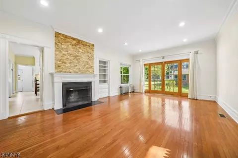 Living - 1001 Central Ave, Plainfield, NJ 07060 photo 1 of 8
