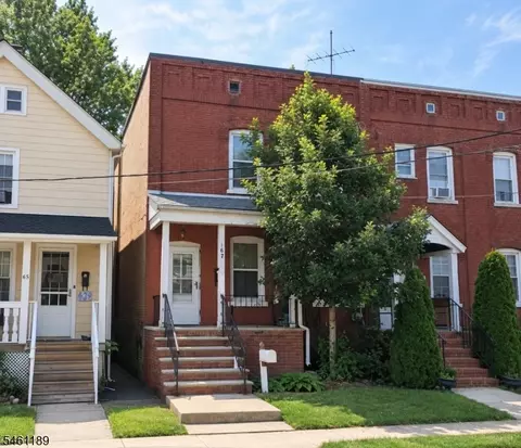 67 2nd Ave, Raritan, NJ 08869