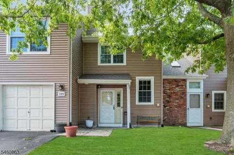 149 Skipton Pl, Somerset, NJ 08873