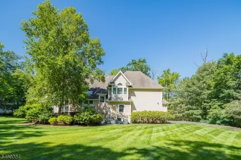 Other - 16 Trinity Pl, Warren, NJ 07059 photo 15 of 17