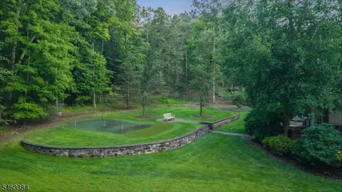 Exterior - 16 Trinity Pl, Warren, NJ 07059 photo 1 of 6