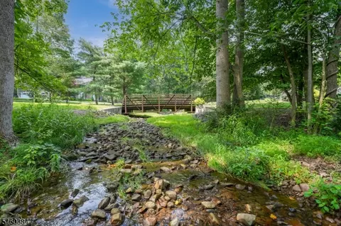 Other - 16 Trinity Pl, Warren, NJ 07059 photo 14 of 17