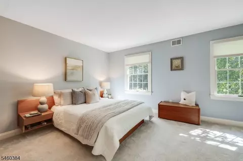 Bedroom - 16 Trinity Pl, Warren, NJ 07059 photo 4 of 7