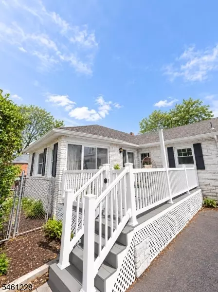140 Francisco Ave, Rutherford, NJ 07070