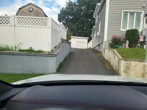 377 5t Ave #2, Paterson City, NJ 07514