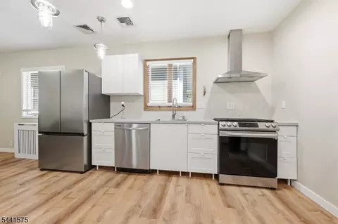 Entry Way - 64 Conover Ave, Nutley, NJ 07110 photo 1 of 4