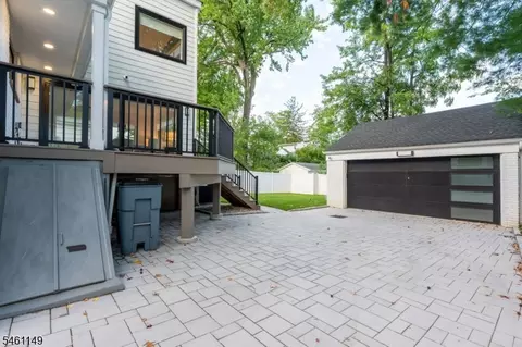 Exterior - 33 S Mountain Rd, Millburn, NJ 07041 photo 2 of 5