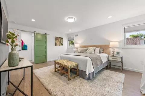 Bedroom - 33 S Mountain Rd, Millburn, NJ 07041 photo 4 of 8